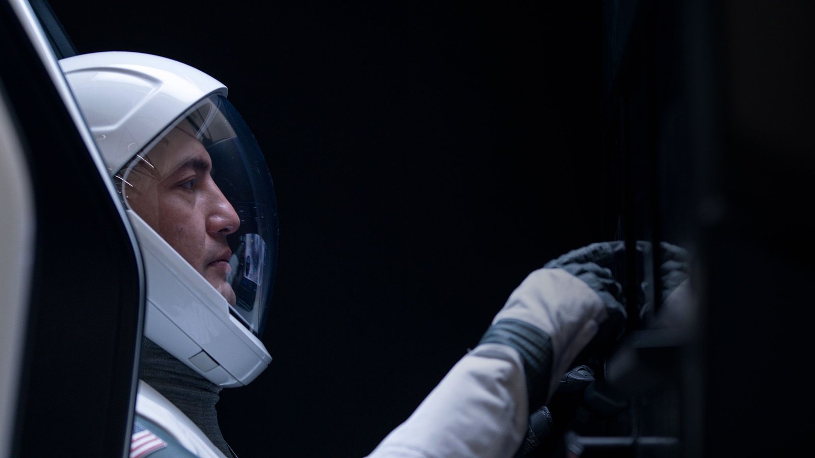 Dragon Capsule